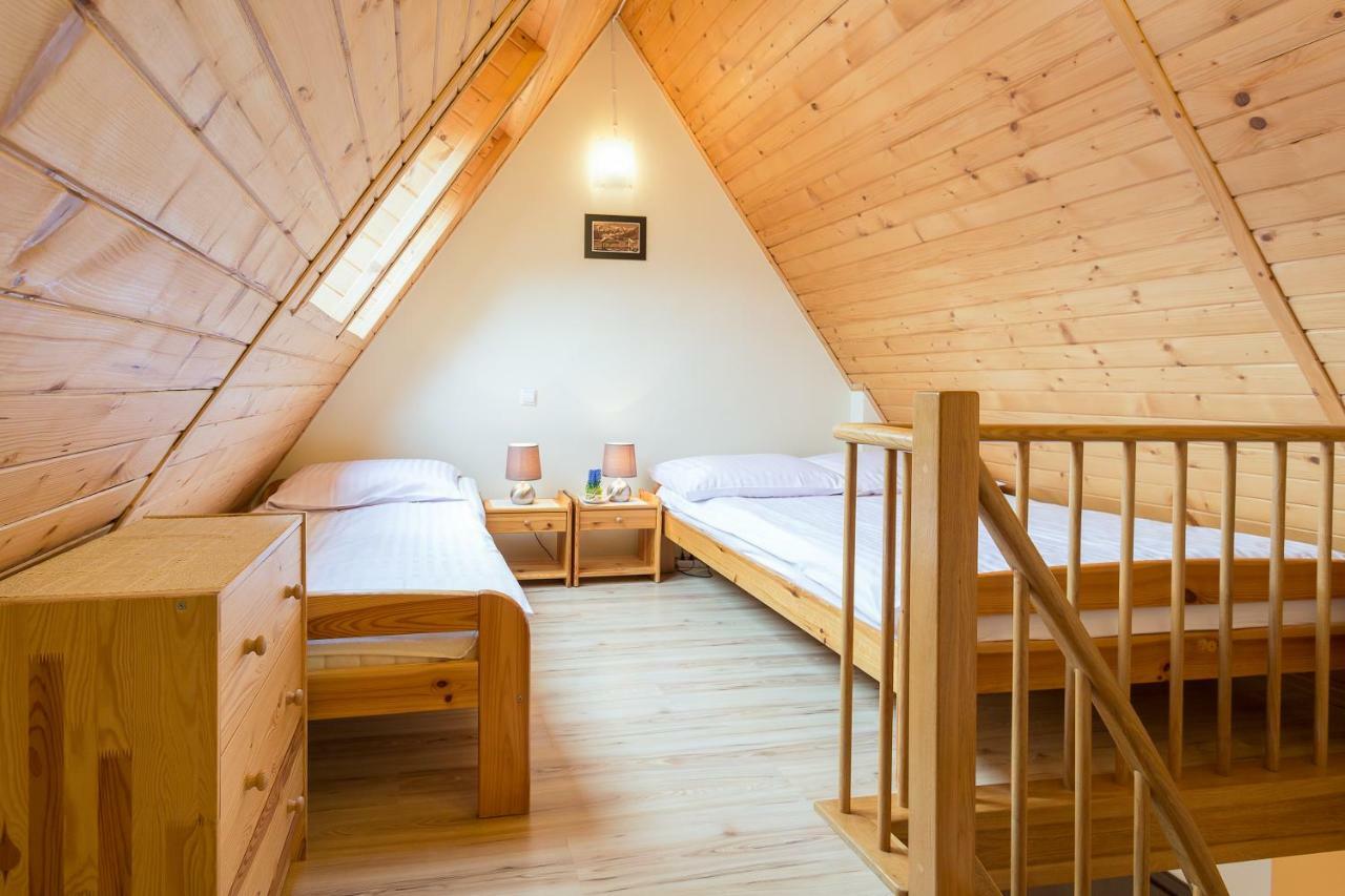 Apartament Pomaranczowy Z Basenem I Sauna Koscielisko Luaran gambar