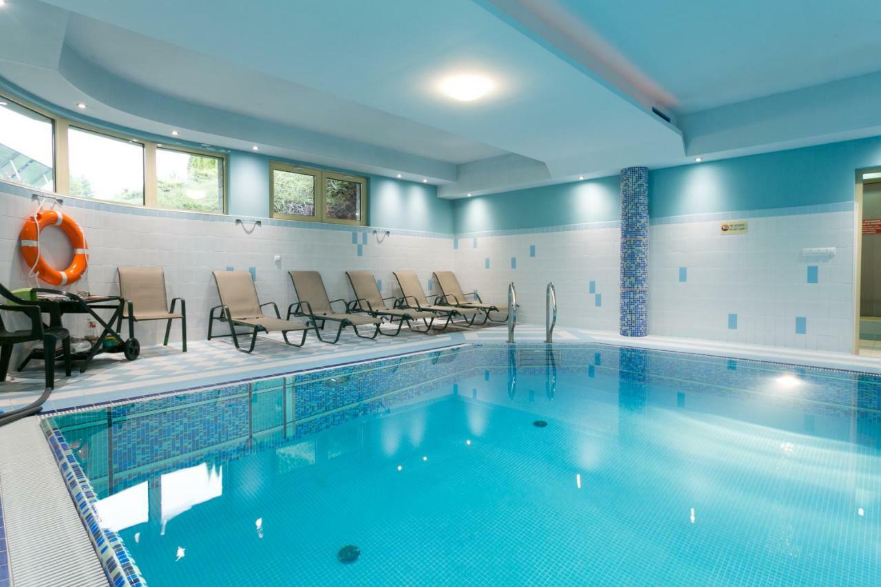 Apartament Pomaranczowy Z Basenem I Sauna Koscielisko Luaran gambar